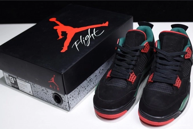 AQ3816-063 Air GUCC Red NRG Black 4 Gorge Jordan Green-Varsity 0711